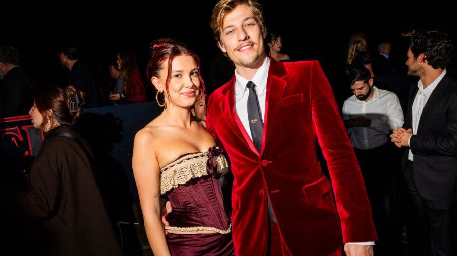 Millie Bbobby Brown y Jake Bongiovi