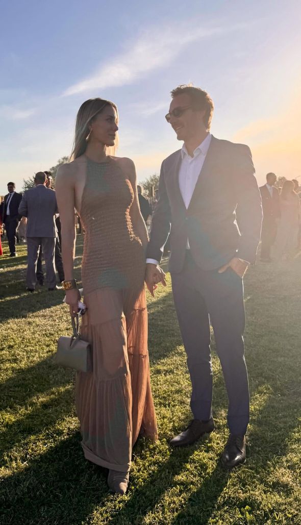 Anita Espasandin y Benjamín Vicuña