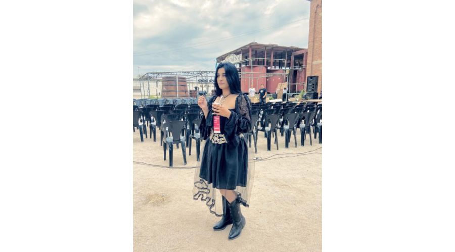 Elizabeth Atelier Diseños de autor auténticos, en pasarela