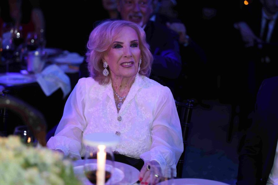 Los mejores looks de la gala solidaria de Valeria Mazza