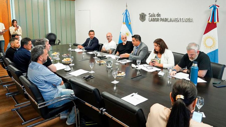 Welcome Córdoba junto a Legisladores