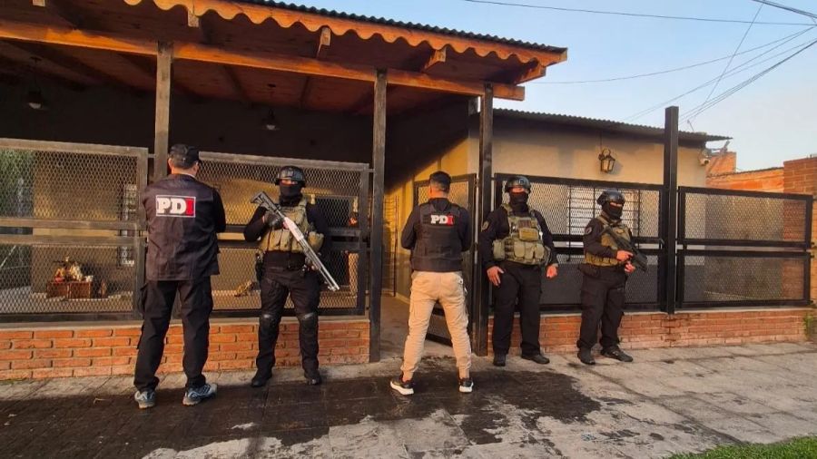 Allanamiento en la casa de Cristian Tarragona