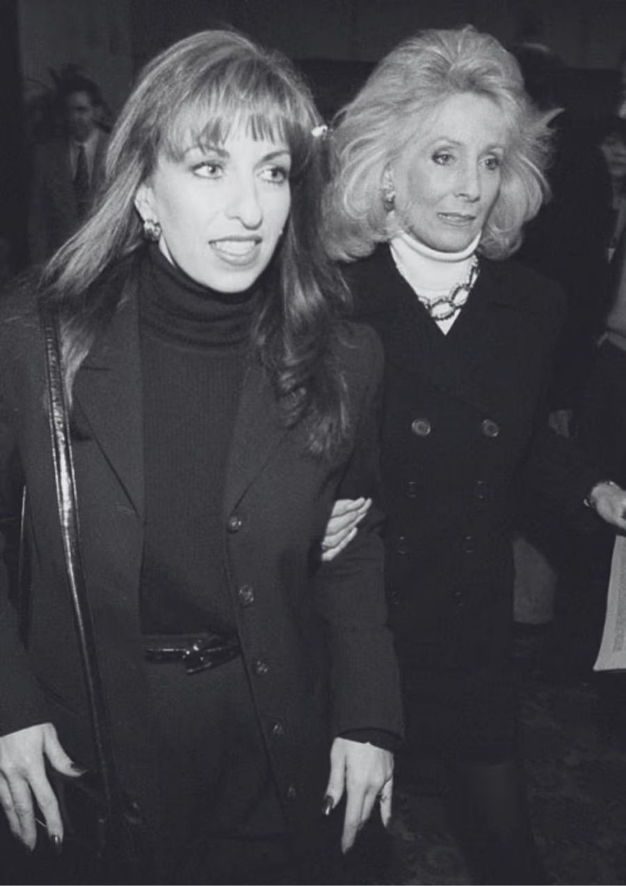 paula jones and jennifer flowers 