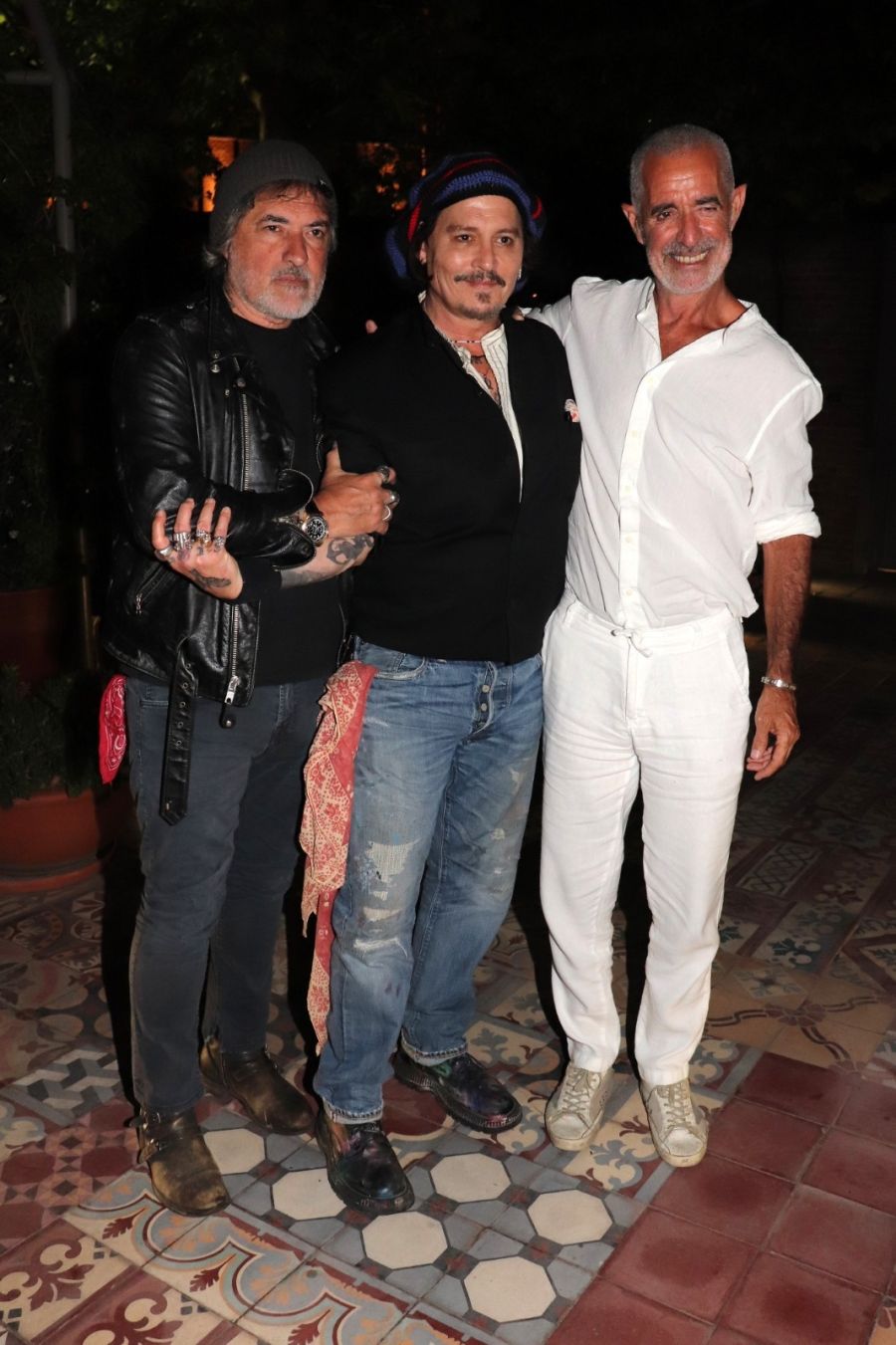 De Verónica Lozano a Daniela Urzi, los famosos que estuvieron en la cena íntima de Johnny Depp