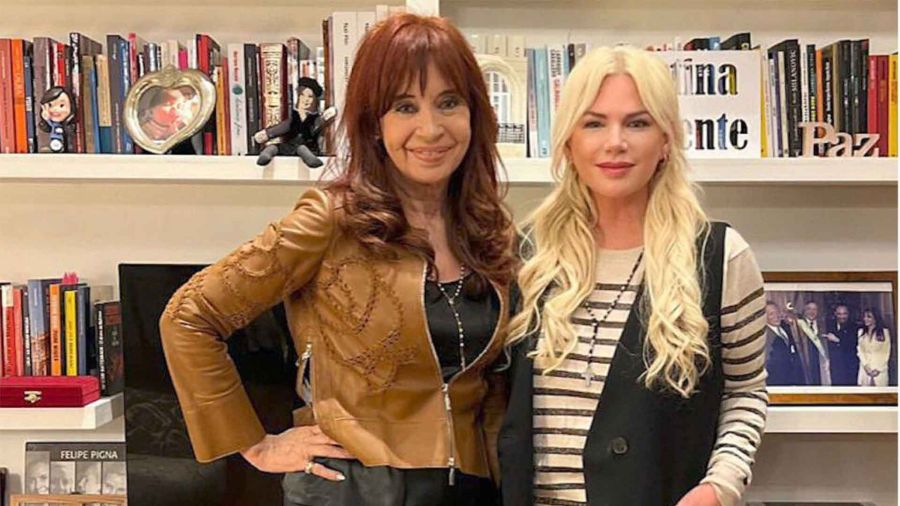 Esmeralda Mitre con Cristina