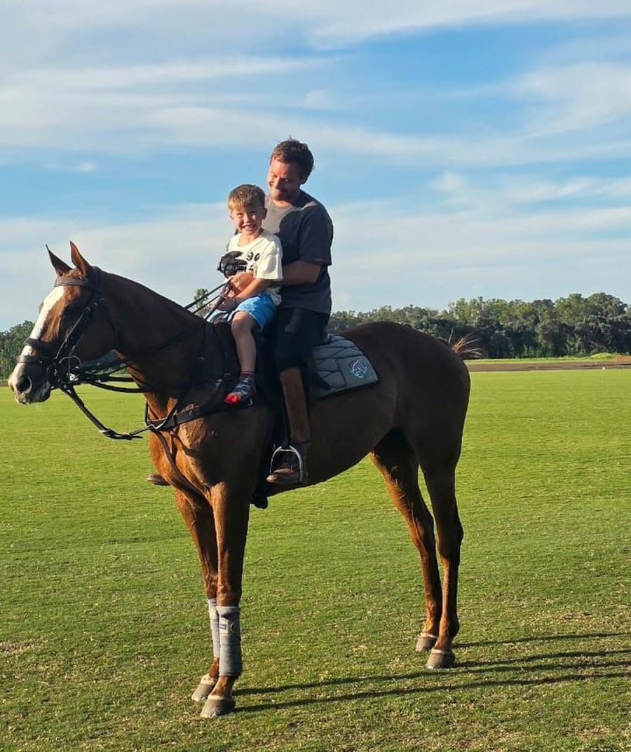 Benjamín Vicuña y sus hijos