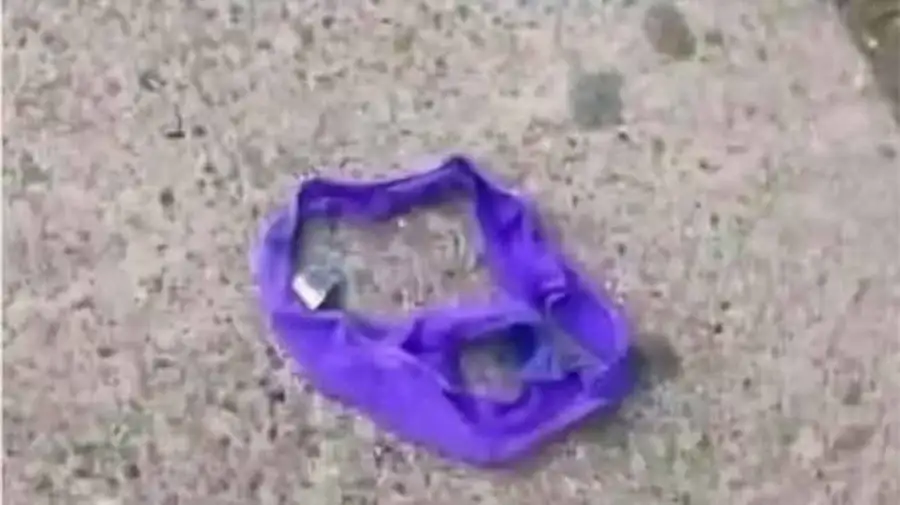 Una bombacha le cayó en la cara a un motociclista, que perdió el control y cayó al asfalto 17112025