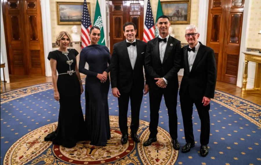 cristianoRonaldoTrump2025