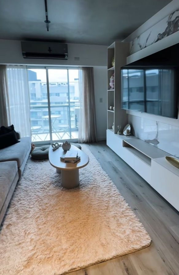 La nueva casa de Juli Poggio