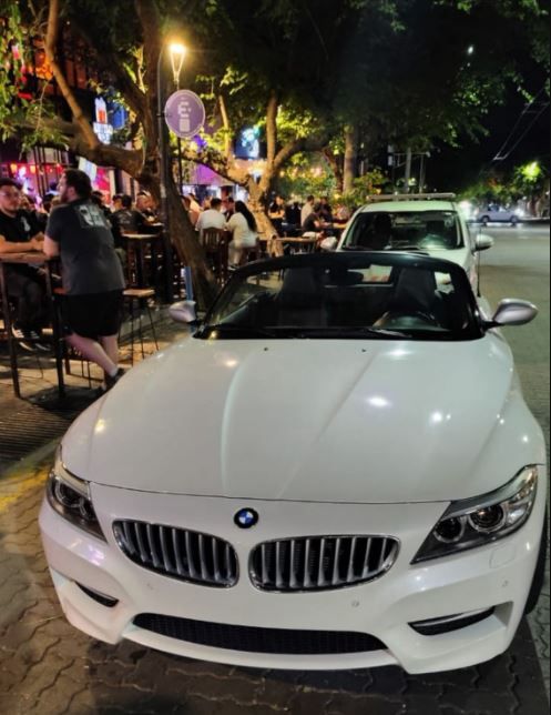 El BMW que manejaba Martín Antolín