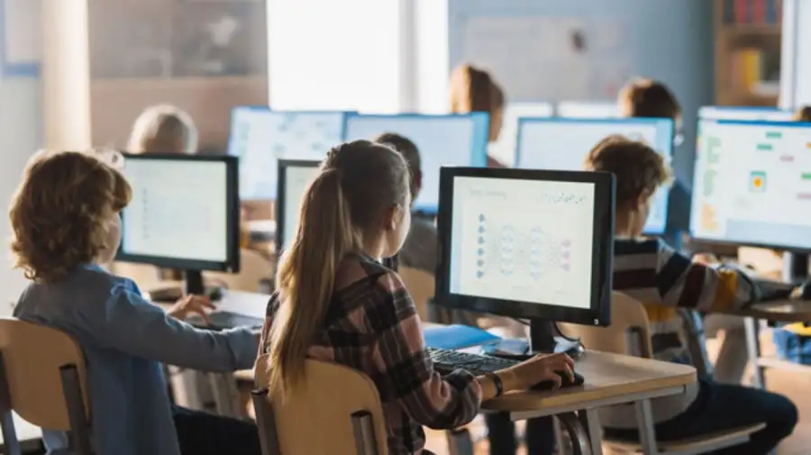 IA en las escuelas: especialistas analizan el surgimiento de esta nueva tecnología