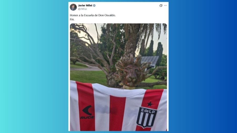 Tuit de Javier Milei con la camiseta de Estudiates de La Plata