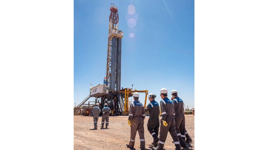 YPF y Toyota renuevan su alianza estratégica por cuatro años e impulsan la producción de autos argentinos