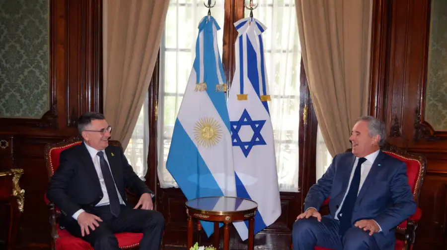 Gideon Saar 26112025