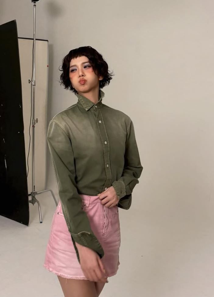 Jisoo para Elle para Dior