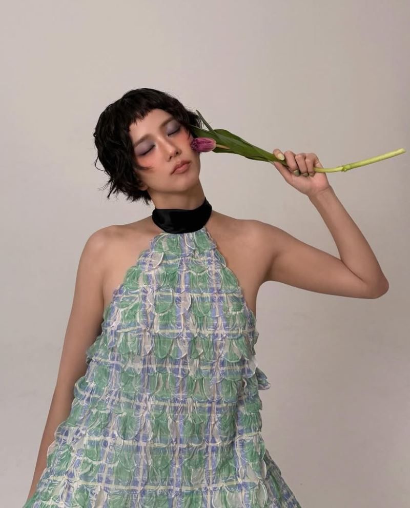 Jisoo para Elle para Dior