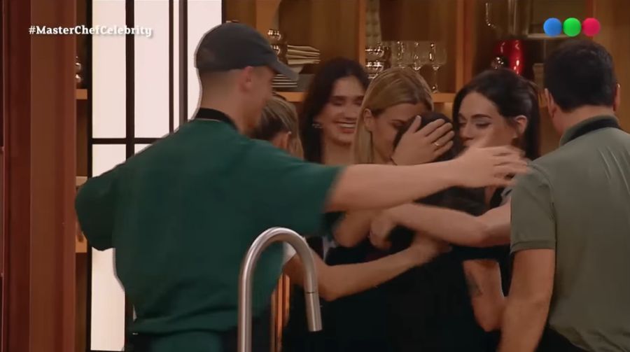 Valentina Cervantes renunció a MasterChef Celebrity y quebró en llanto