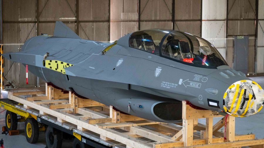 Aviones F-16 de la Fuerza Aérea 28112025