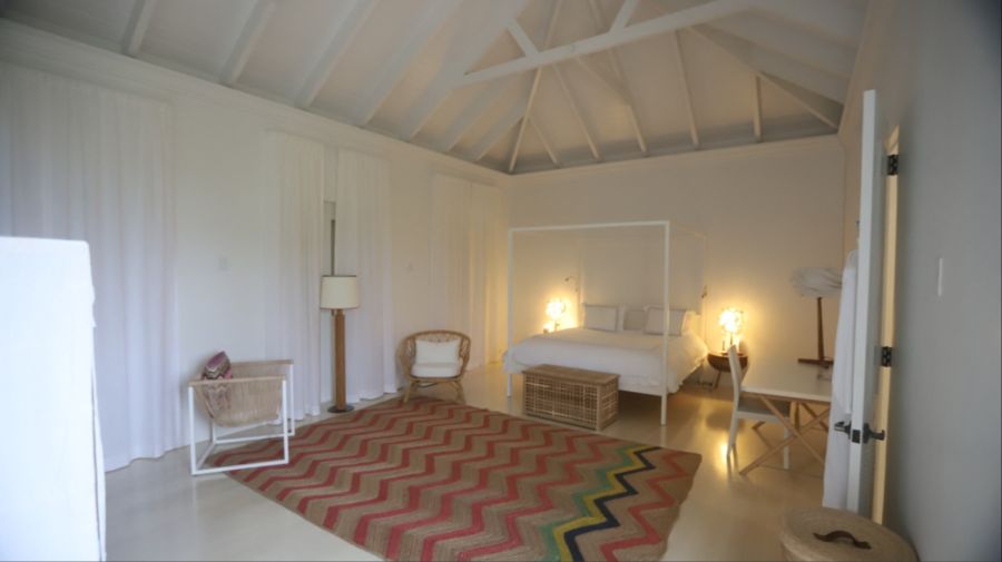 Democrats release photos of Epstein's private island in the Caribbean