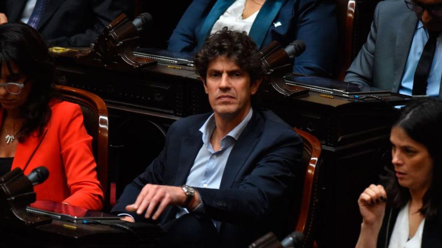 Martin Lousteau 03122025