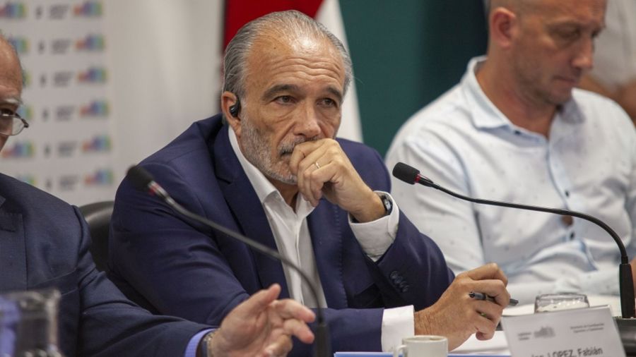 Ministro de obras Fabián López