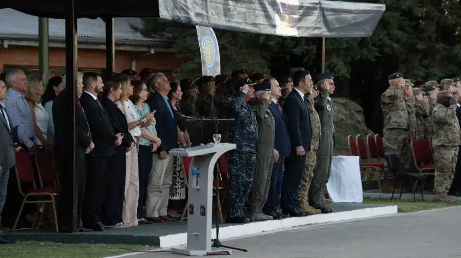 Argentina receives Stryker armored vehicles from the United States 2025-1203