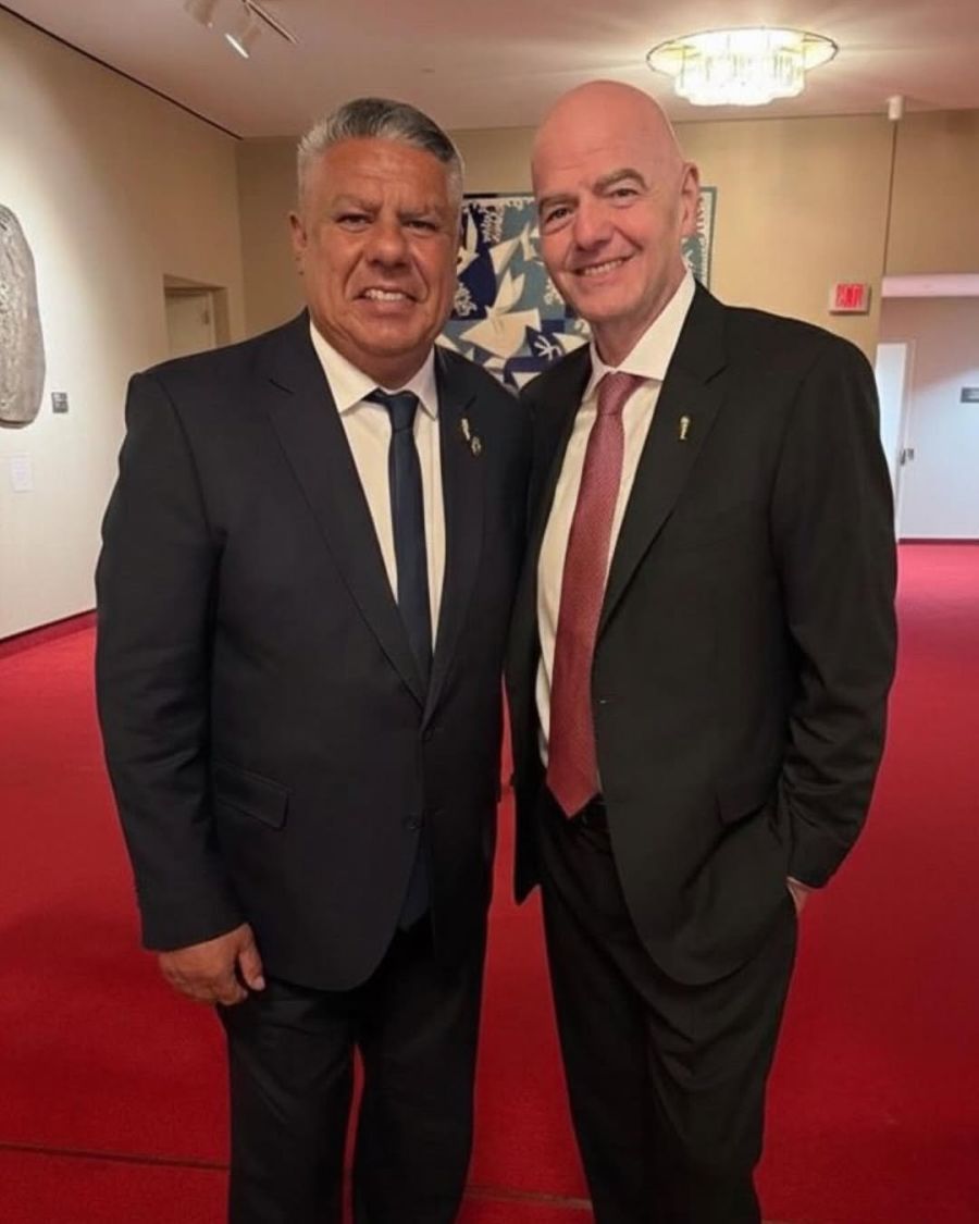Chiqui Tapia con Gianni Infantino
