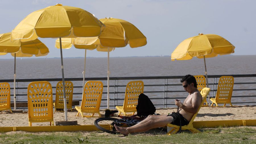 Máxima de 34 grados en el AMBA y alerta meteorológica por tormentas 05122025