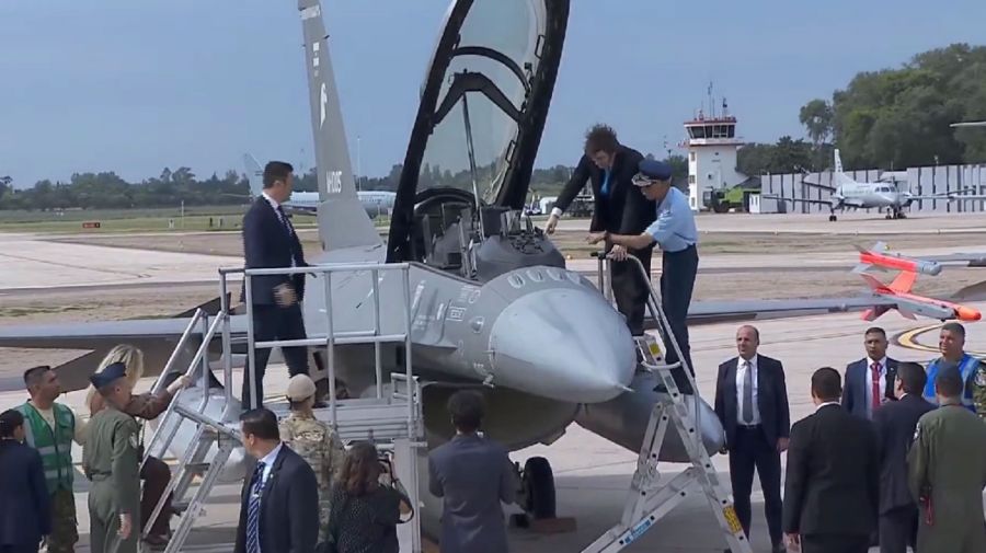 Miley at the F-16 fleet introduction ceremony 06122025