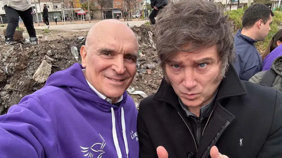 Brillo y ocaso del exsocio de Milei: Espert pasó de candidato competitivo a mancha venenosa en LLA.