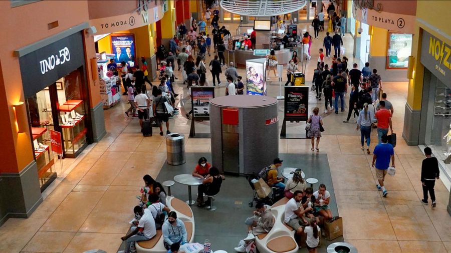 Shopping Dolphin Miami 08122025