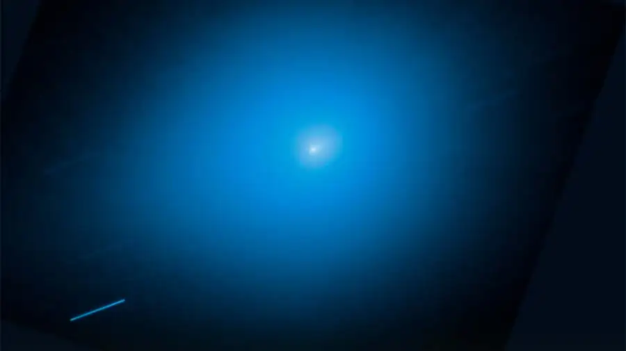 Cometa Atlas 31 08122025