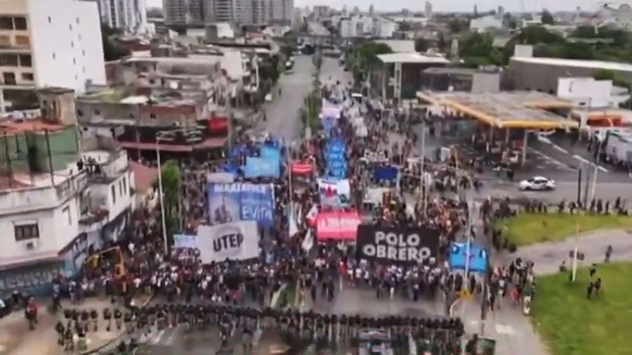 Piquete en Avellaneda 09122025