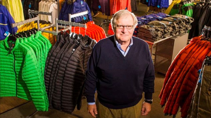 Un magnate de la ropa promete regalar una empresa de 3.000 millones de dólares a cambio de demostrar que la Tierra es plana