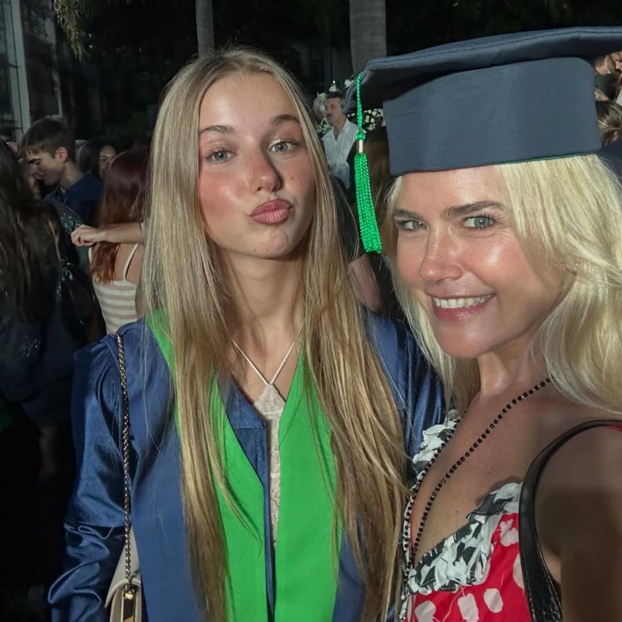 La graduación de Taína Gravier, la hija de Valeria Mazza