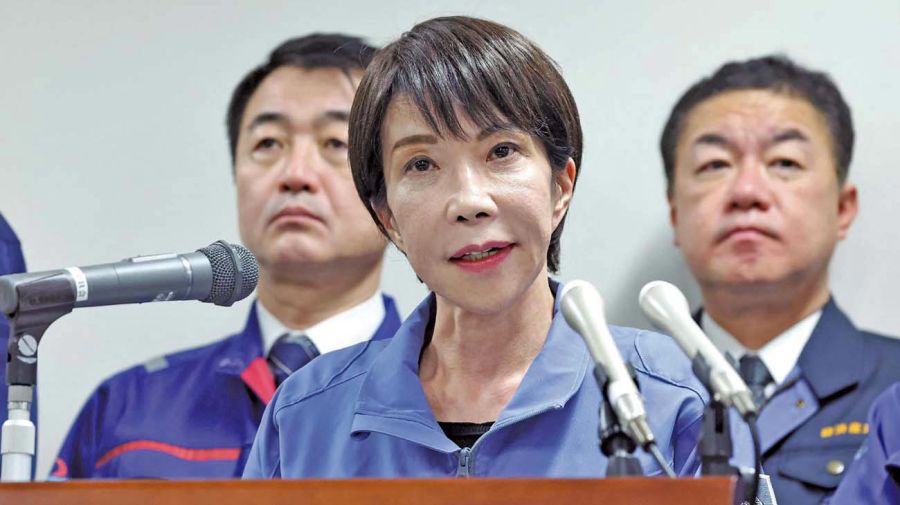 141225_sanae_takaichi_afp_g