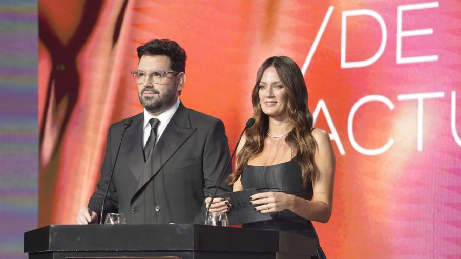 Damián Betular y Paula Chaves