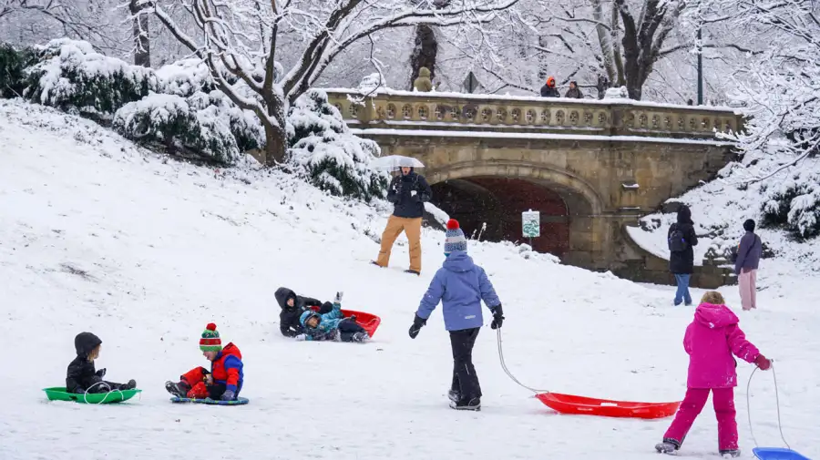 The first big snow of the season fell in New York on December 16, 2025