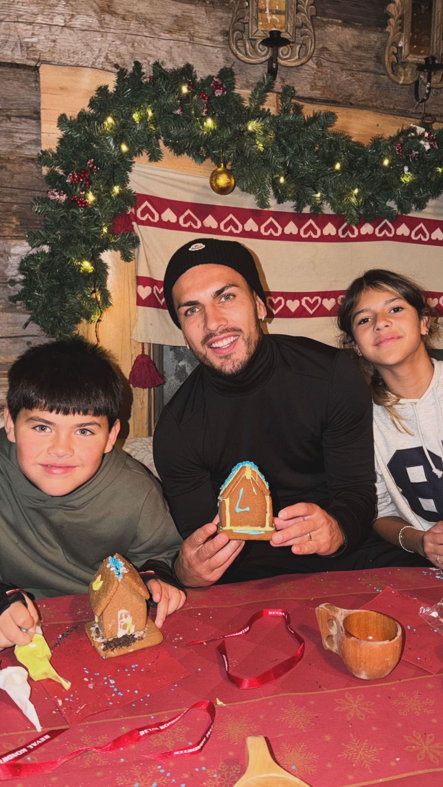 Camila Galante y Leandro Paredes