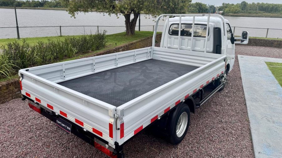 Dongfeng Captain T 515