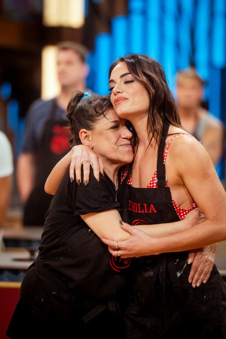 Julia Calvo y Emilia Attias