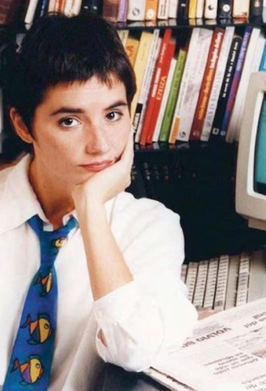 Nancy Pazos pelo corto