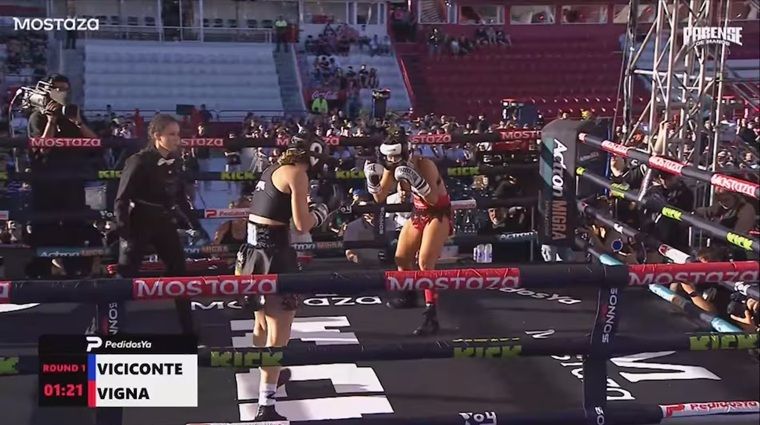 Mica Viciconte y Flor Vigna