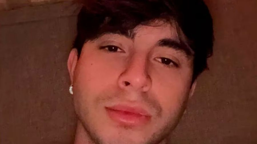 Las pistas que confirman que Rusherking está saliendo con una de las azafatas de Guido Kaczka