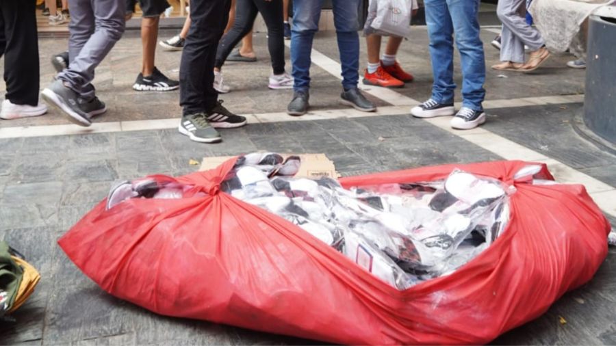 Illegal street sales in Cordoba