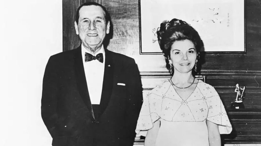 Isabel Perón y Juan D. Perón 23122025