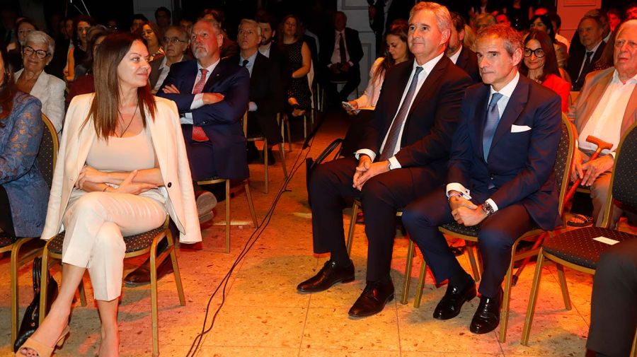 Rafael Grossi en el CARI 23122025