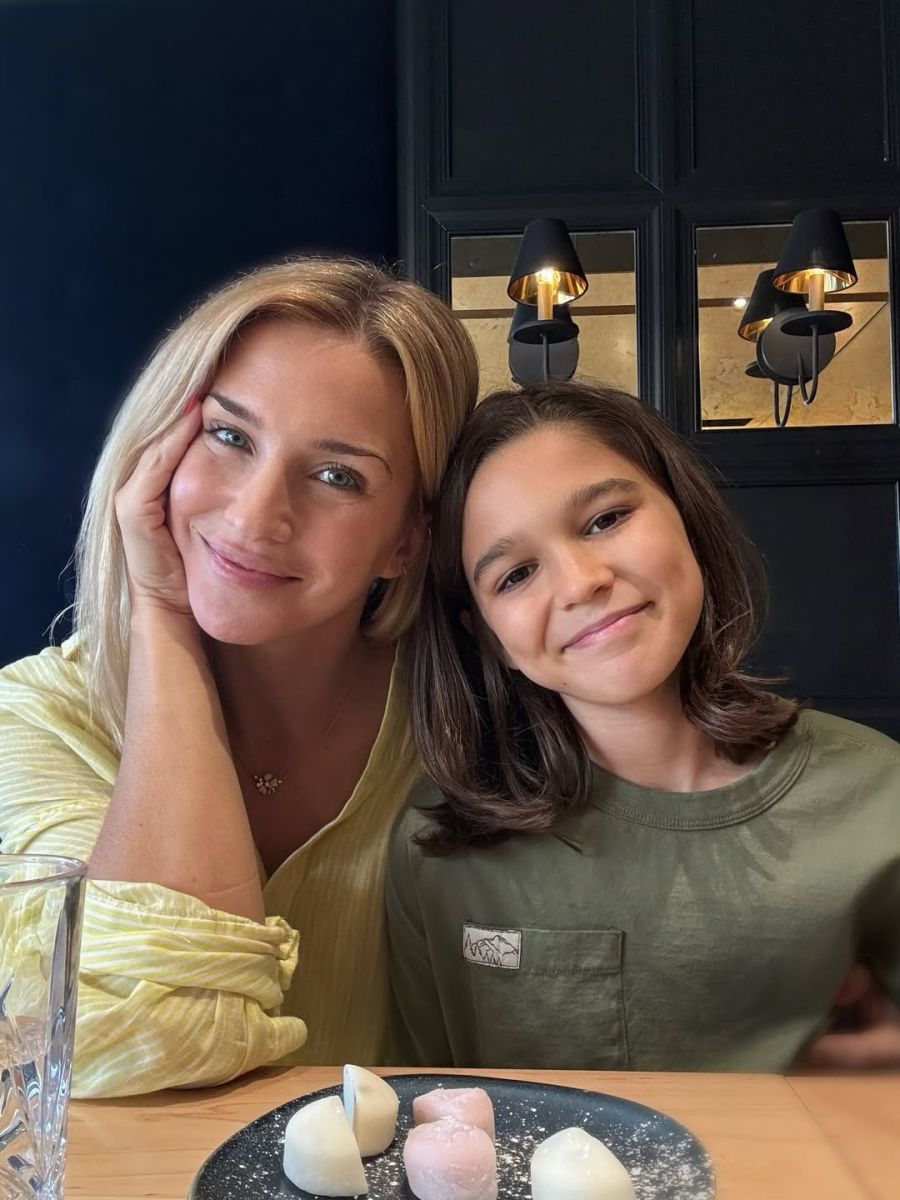 Soledad Fandiño y su hijo Milo