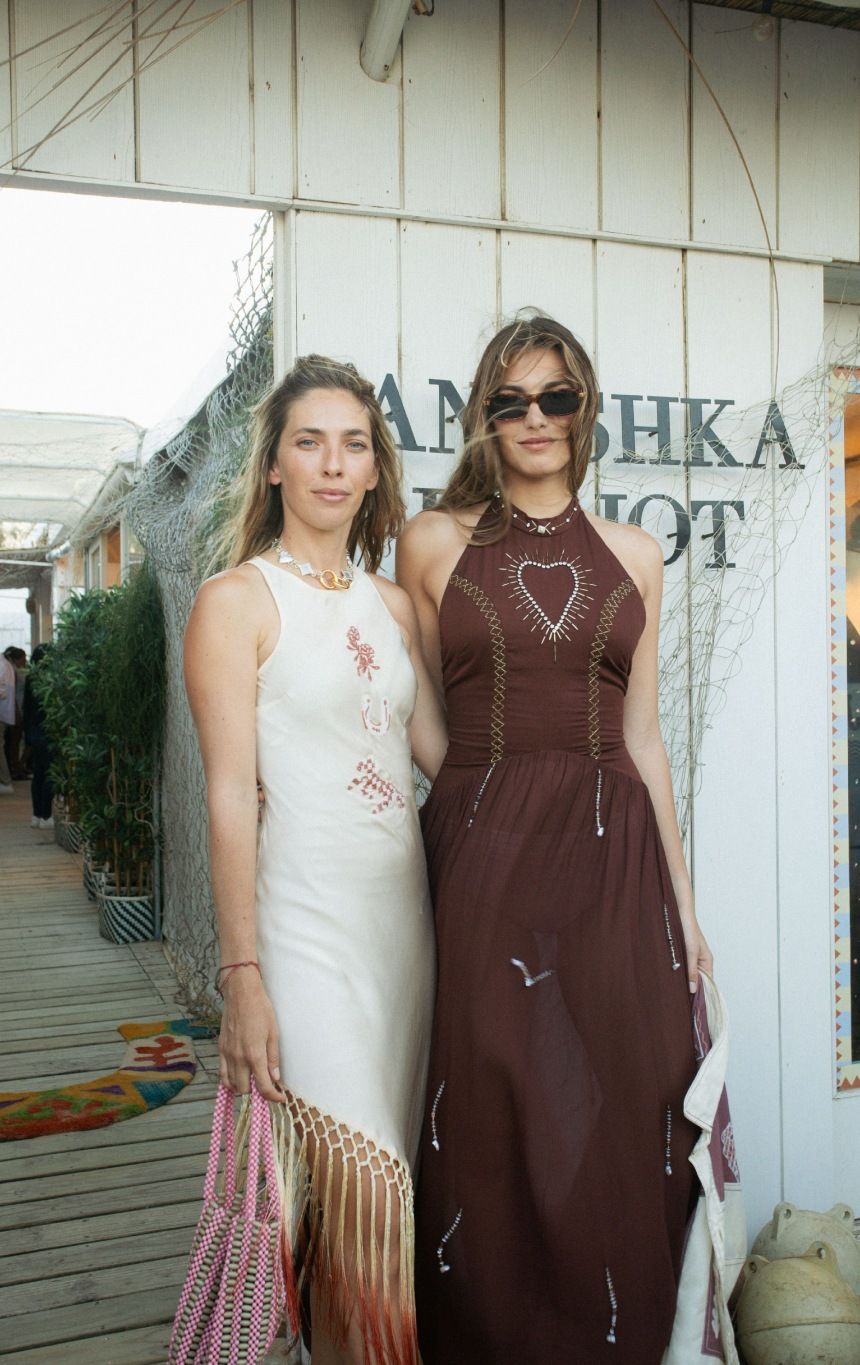 Todas las fotos del evento de Anushka Elliot