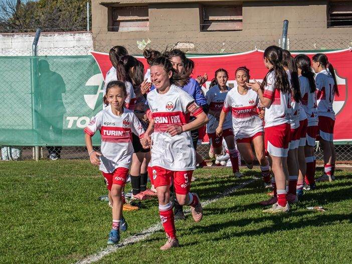 Universitario femenino